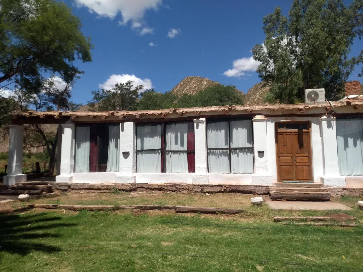 Hotel Hacienda Casa Blanca Tinogasta Exteriör bild